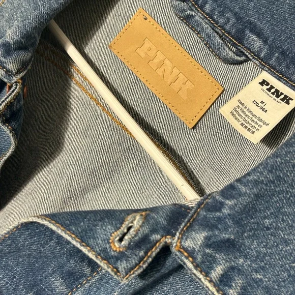 PINK Victoria's Secret Oversized Jean Jacket Sz. M - Picture 10 of 10